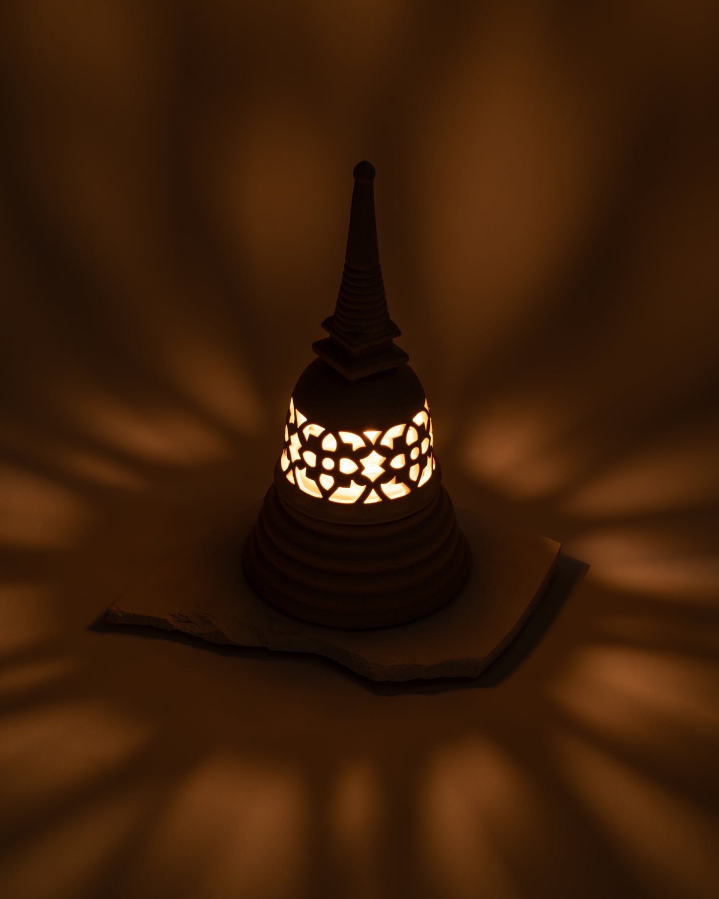 The Enlightening Stupa | Black