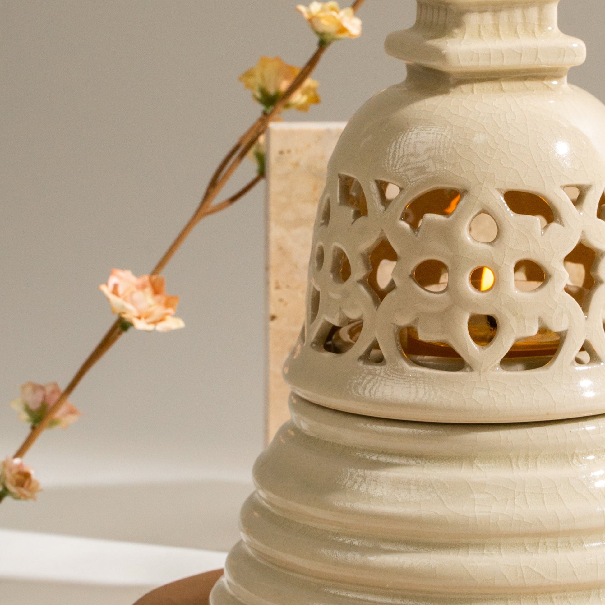 Stupas of Thailand Card_The En-Lightening Stupa: DEmark Award-Winning Thai Heritage Gift_Sleek_5